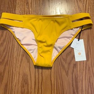 NWT: Shade & Shore Bikini Bottoms